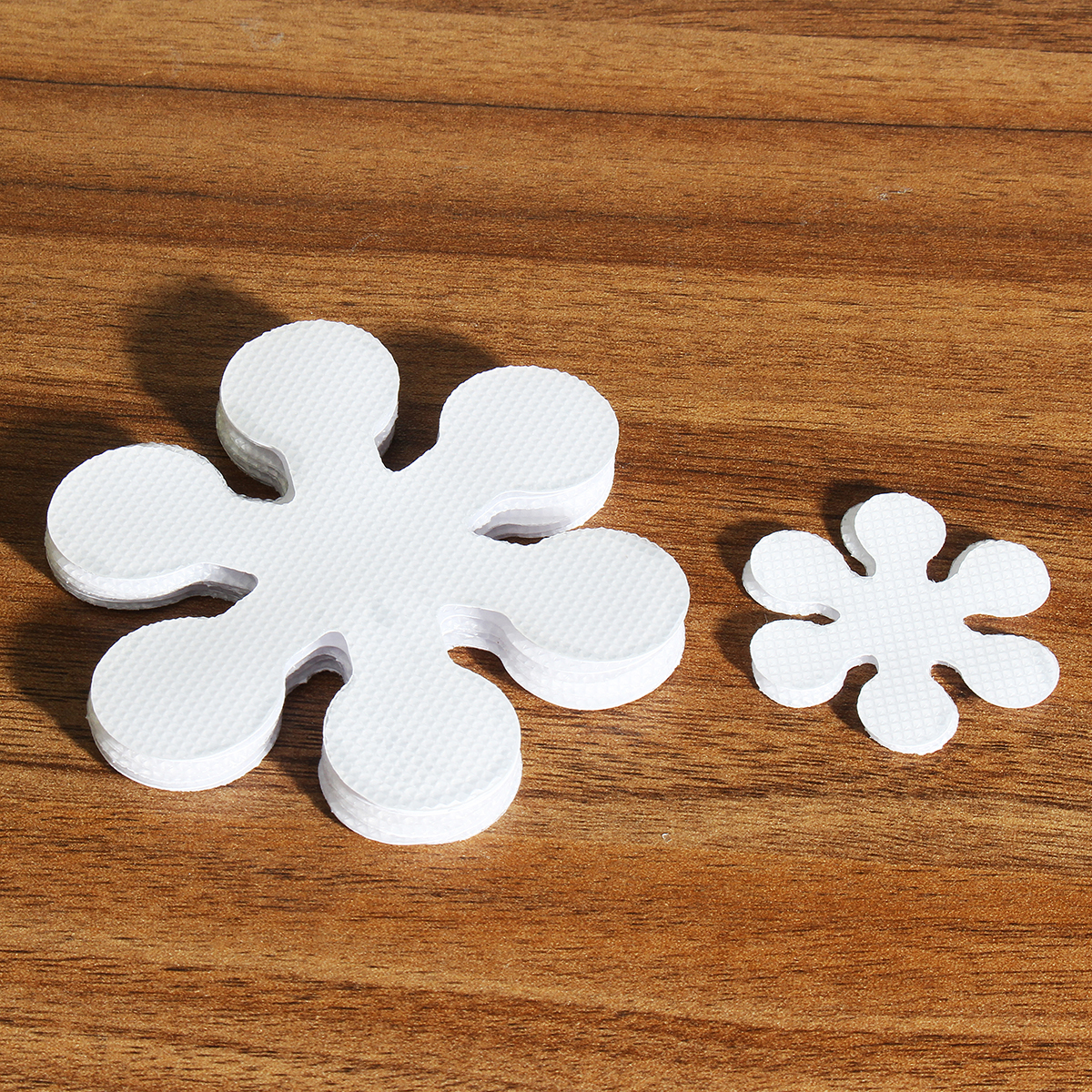 8Pcs-Snowflake-Shape-Anti-Skid-Waterproof-Bath-Tub-Treads-Bathroom-Stickers-Decorations-1364551