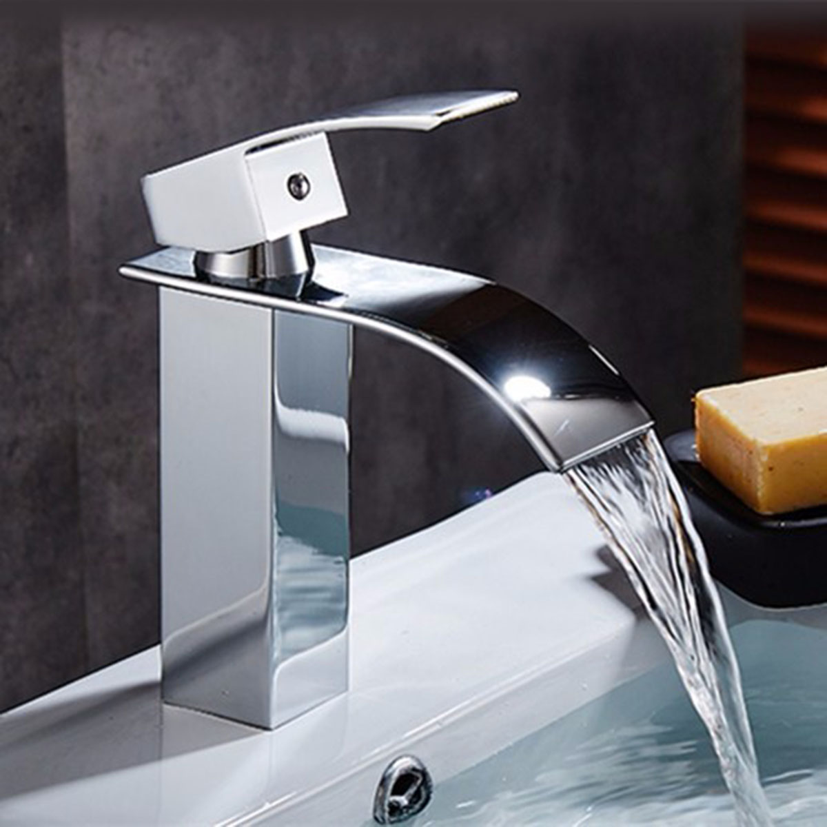 Bathroom-Sink-Faucet-Ordinary-Copper-Waterfall-Single-style-Hot-And-Cold-Mixer-Tap-1182114